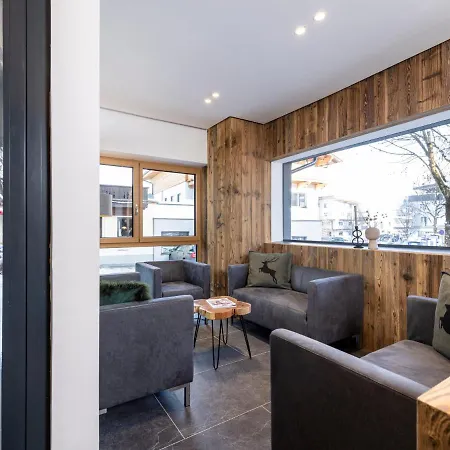 Penthouse Small 17 By Interhome Söll